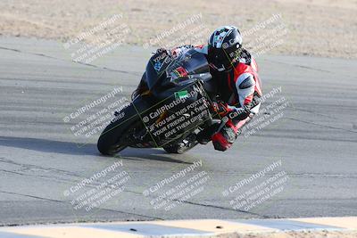 media/Jan-14-2022-Apex Assassins (Fri) [[4609ad47be]]/Trackday 1/Session 5/Turn 10 Inside/